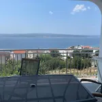Zuzic *