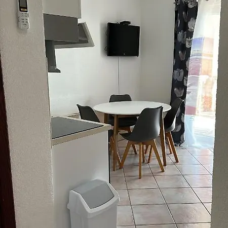 Apartment Zuzic *